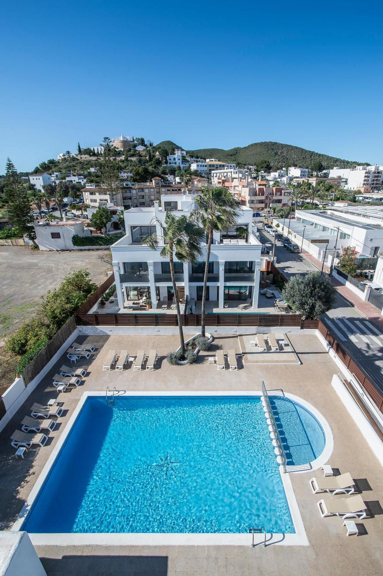 Pierre & Vacances Ros Ibiza サンタ・エウラリア・デス・リウ エクステリア 写真